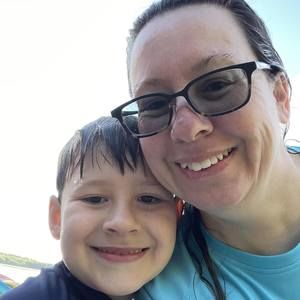 Meet your Posher, Traci